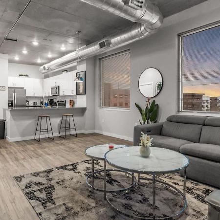 Modern 2 Bed Getaway Steps From Tropicana Field St. Petersburg Extérieur photo