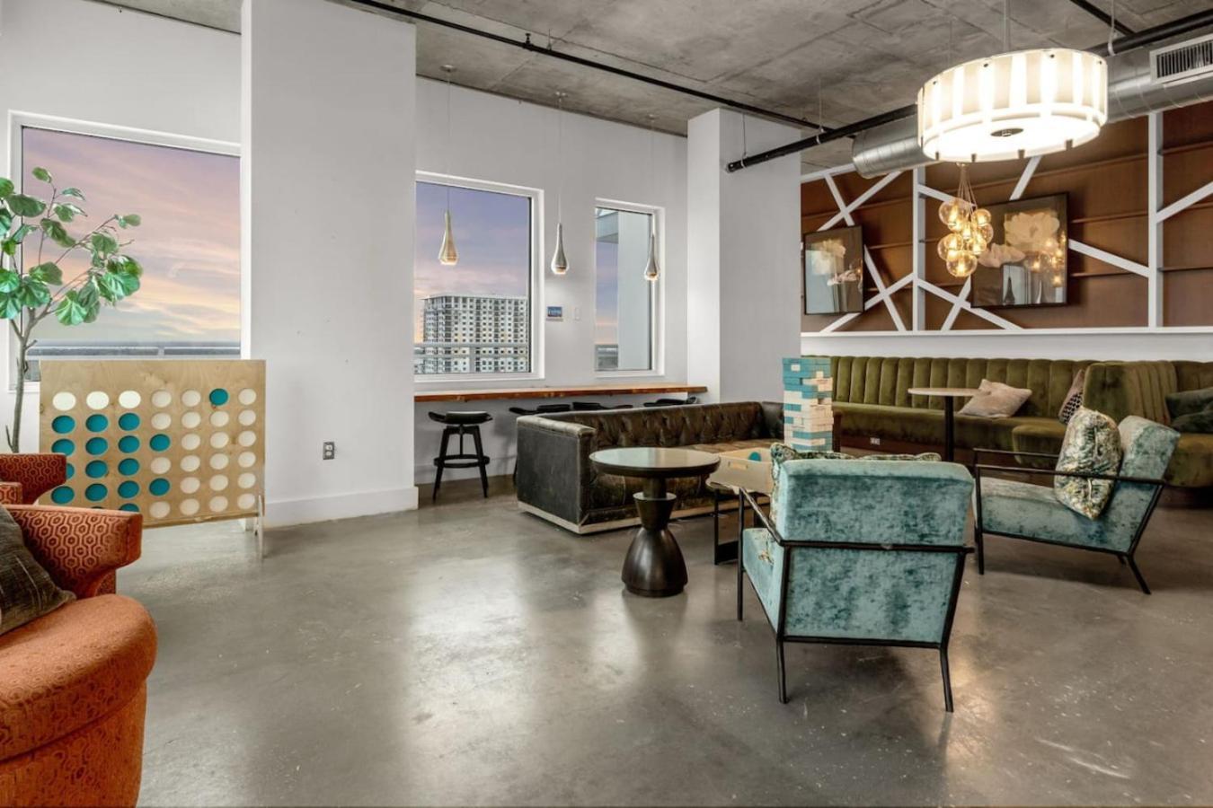 Modern 2 Bed Getaway Steps From Tropicana Field St. Petersburg Extérieur photo